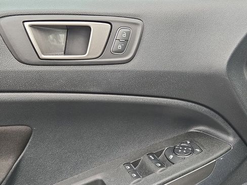 Used 2020 Ford EcoSport SE image 20