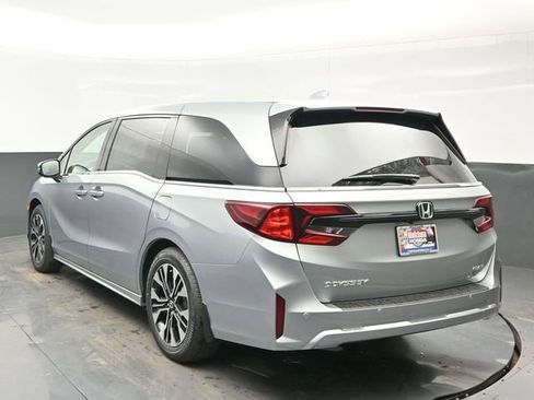 New 2026 Honda Odyssey Elite image 4