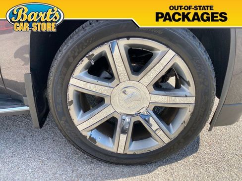 Used 2017 Cadillac Escalade ESV Luxury image 7
