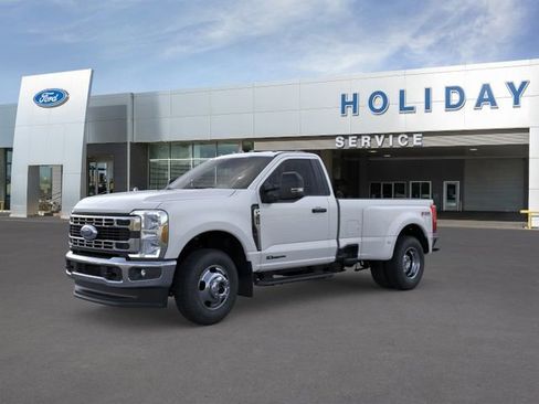 New 2026 Ford F350 XLT w/ FX4 Off-Road Package AWD/4WD image 1