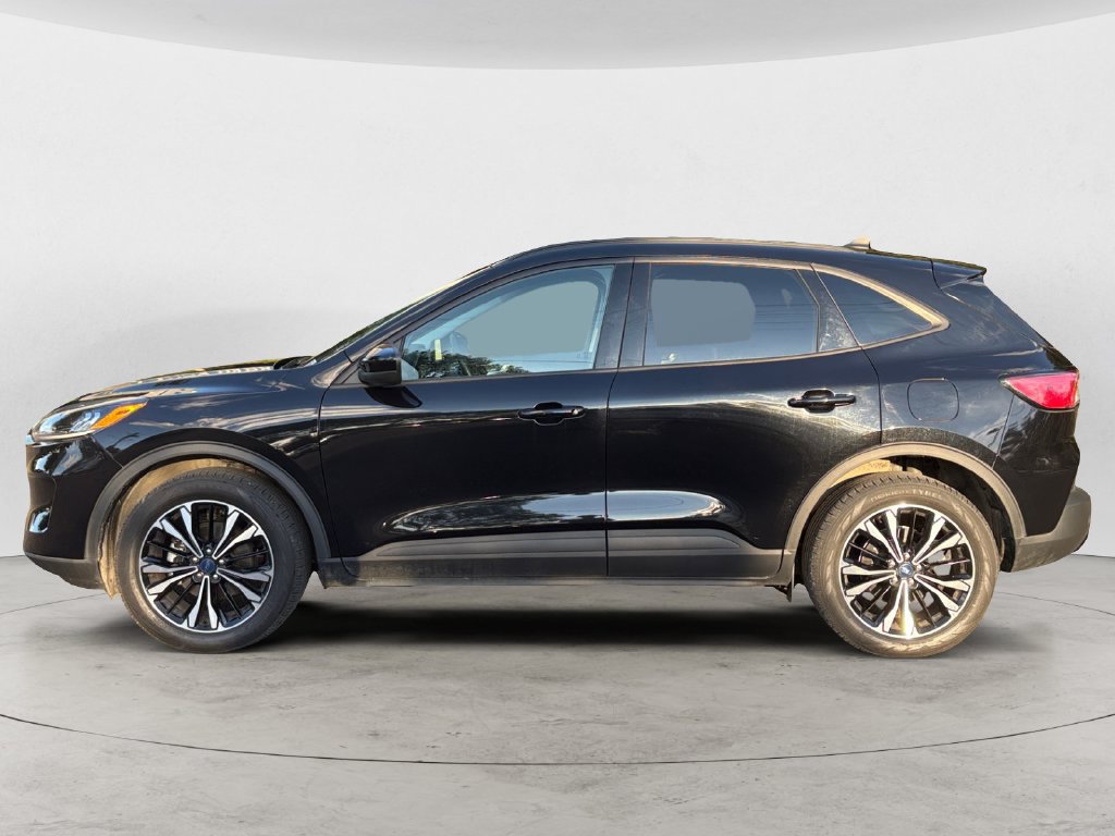 Certified 2022 Ford Escape SEL w/ SEL Stealth AWD Package image 8
