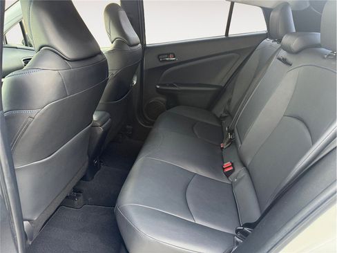 Used 2017 Toyota Prius Three Touring image 13