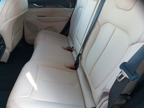 Certified 2024 Jeep Grand Cherokee Limited image 20