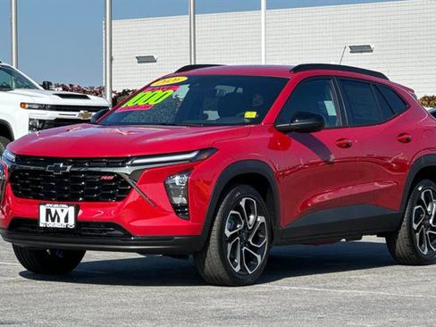 New 2026 Chevrolet Trax RS w/ Driver Confidence Package image 8