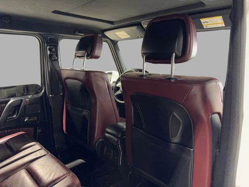 Used 2014 Mercedes-Benz G 63 AMG 4MATIC image 35