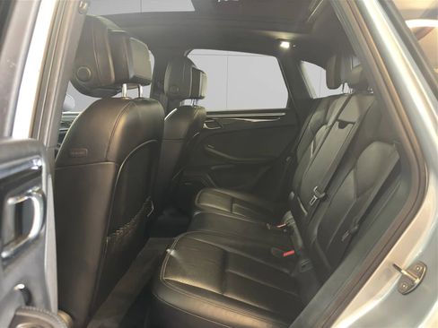 Used 2017 Porsche Macan S image 13