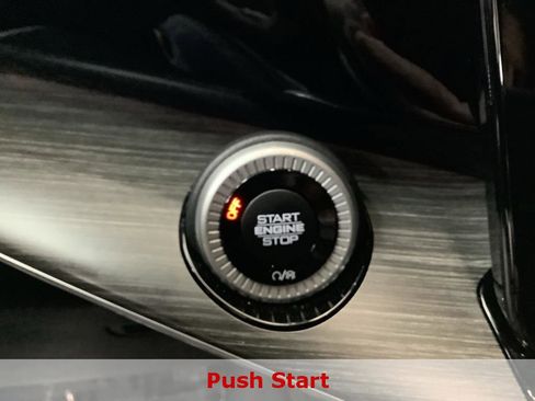 Used 2023 Jeep Wagoneer Series III w/ Preferred Equipment Group image 19