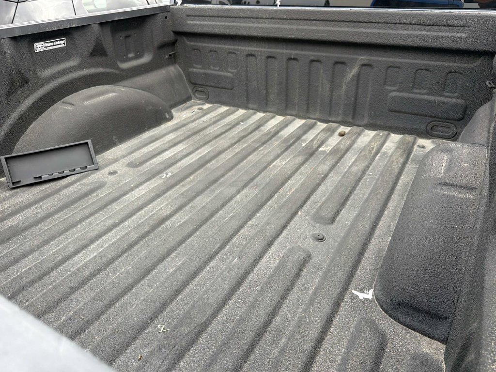 Used 2020 Ford F150 XLT w/ Equipment Group 302A Luxury AWD/4WD image 6
