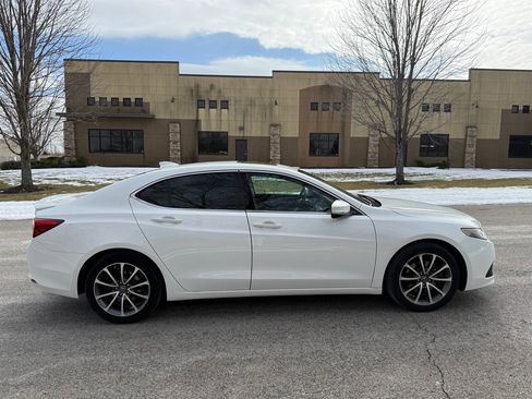 Used 2017 Acura TLX V6 SH-AWD w/ Advance Package image 5