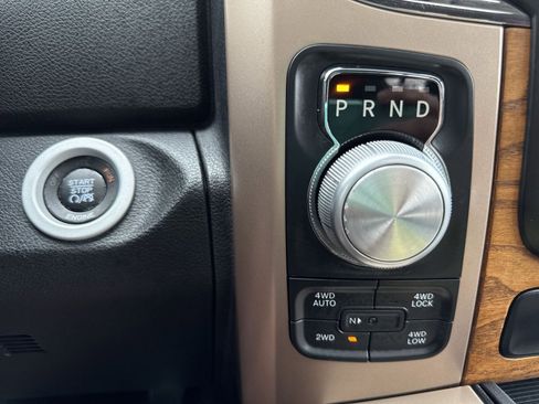 Used 2016 RAM 1500 Laramie Longhorn w/ Convenience Group AWD/4WD image 22