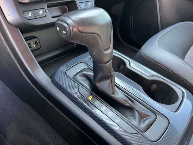 Used 2019 Chevrolet Colorado Z71 AWD/4WD image 25