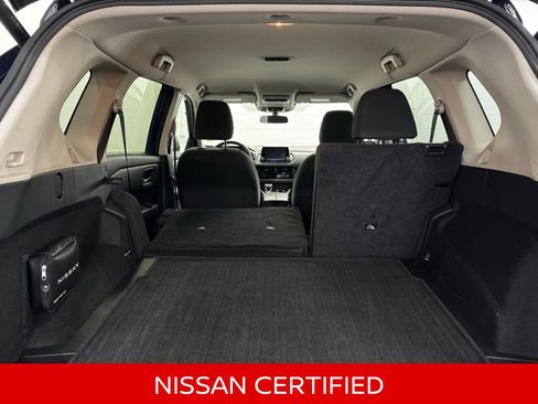 Certified 2025 Nissan Rogue SV AWD/4WD image 39