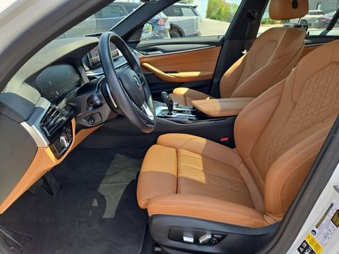 Used 2023 BMW 530i xDrive AWD/4WD image 44