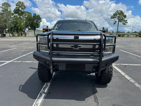 Used 2015 Chevrolet Silverado 2500 LT w/ LT Convenience Package AWD/4WD image 3