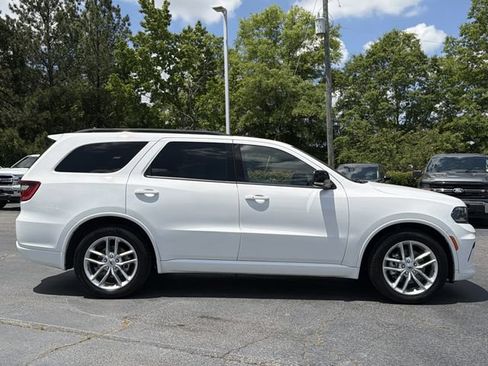 Used 2024 Dodge Durango GT RWD image 8