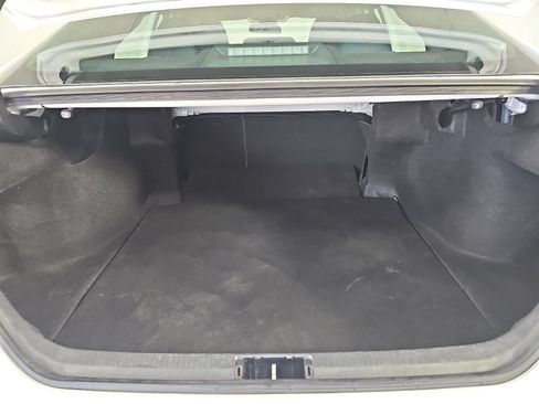 Used 2021 Toyota Camry LE FWD image 12