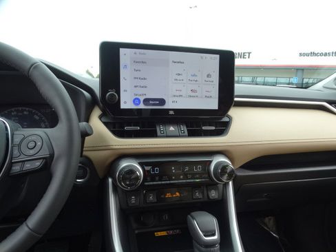 New 2025 Toyota RAV4 XLE Premium image 18