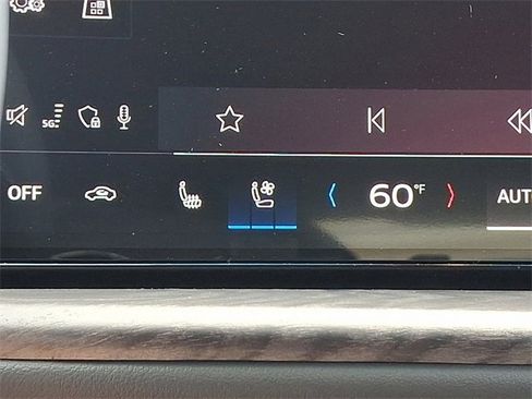 New 2025 Audi Q5 Premium Plus image 18