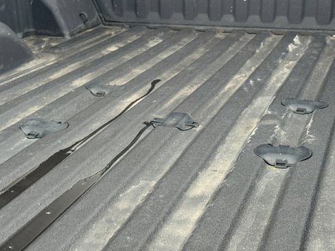 Used 2023 GMC Sierra 2500 SLT w/ SLT Premium Package image 15