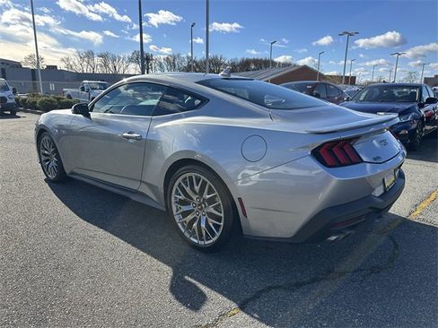 Certified 2024 Ford Mustang GT Premium image 7