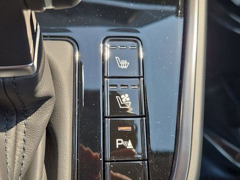 New 2025 Kia Niro SX image 22