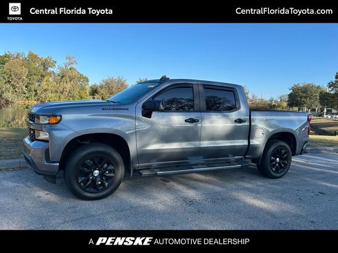 Used 2021 Chevrolet Silverado 1500 Custom image 1