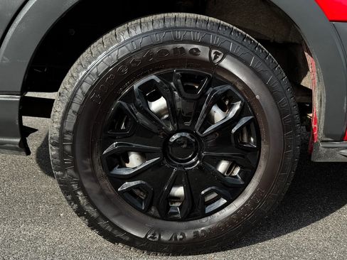 Used 2015 Ford Transit 250 148 Medium Roof image 8