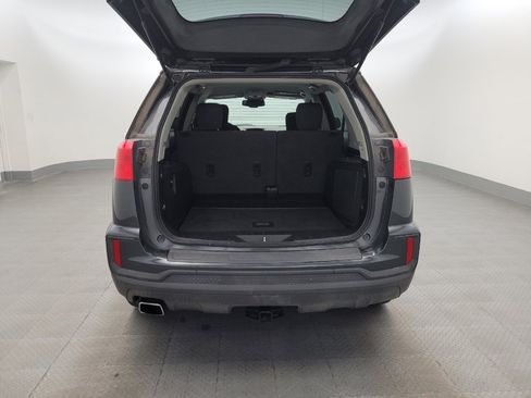 Used 2017 GMC Terrain SLE FWD image 29
