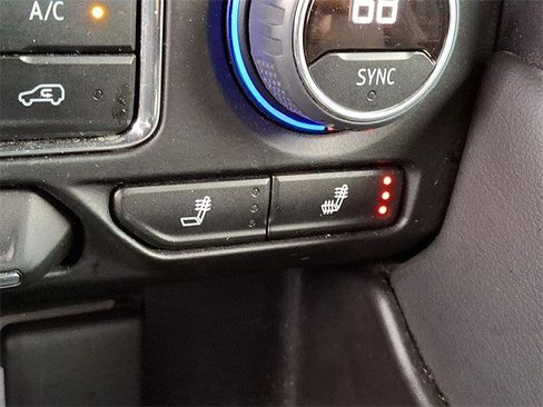 Certified 2023 Chevrolet Suburban LT image 25