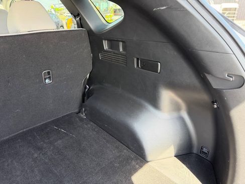 Used 2025 Hyundai Tucson SEL AWD/4WD image 38