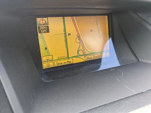 Used 2011 Lexus RX 350 w/ Premium Pkg image 12