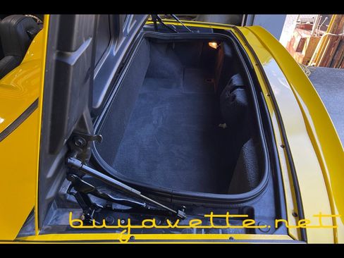 Used 2012 Chevrolet Corvette Grand Sport w/ 3LT Preferred Equipment Group image 26