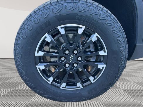 Used 2024 Chevrolet Traverse Z71 image 30