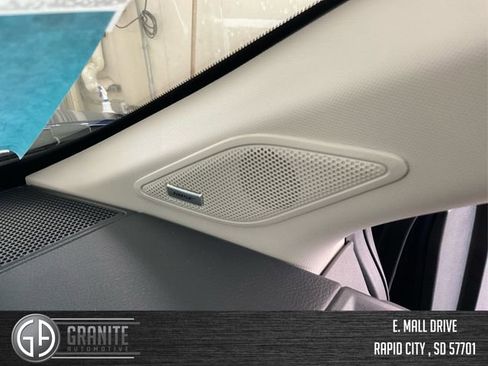New 2025 Nissan Murano SL AWD/4WD image 29