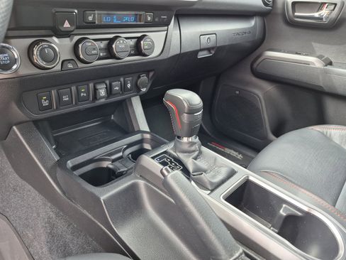 Used 2023 Toyota Tacoma TRD Pro image 13