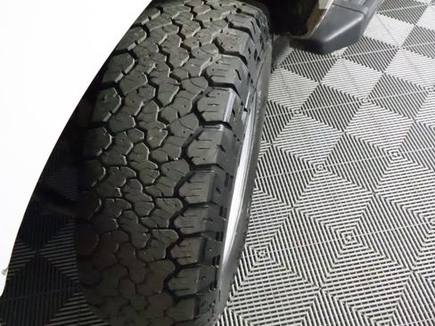 Used 2015 Ford F250 XL w/ Power Equipment Group image 50