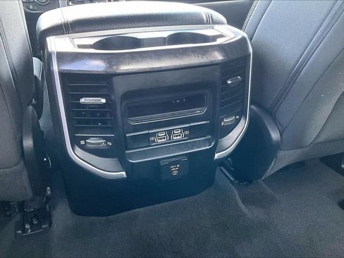 Used 2021 RAM 1500 Big Horn AWD/4WD image 36