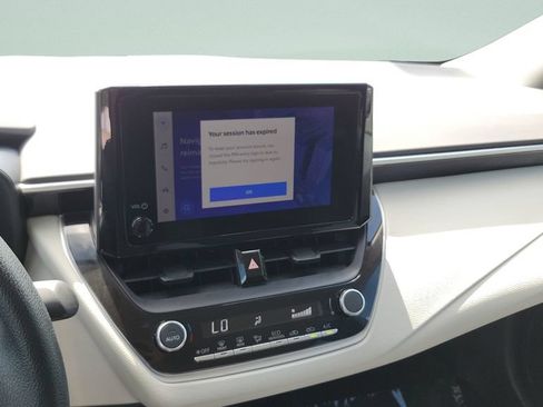 Certified 2023 Toyota Corolla LE FWD image 14