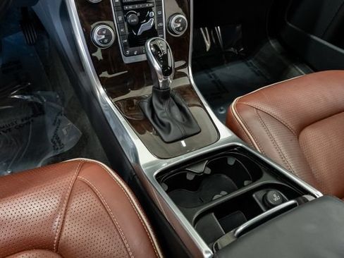 Used 2016 Volvo S80 T5 Platinum w/ Inscription Package FWD image 27