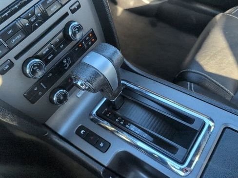 Used 2011 Ford Mustang GT Premium w/ Comfort Pkg image 23