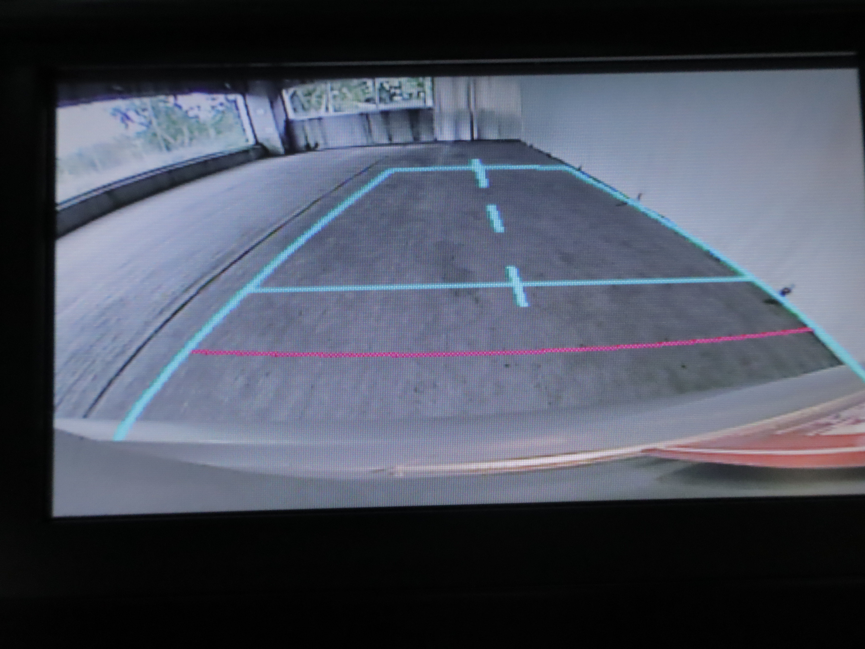 Used 2014 Toyota Camry LE FWD image 18