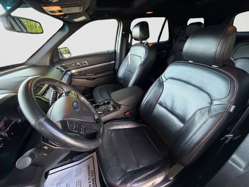 Used 2017 Ford Explorer Sport AWD/4WD image 13