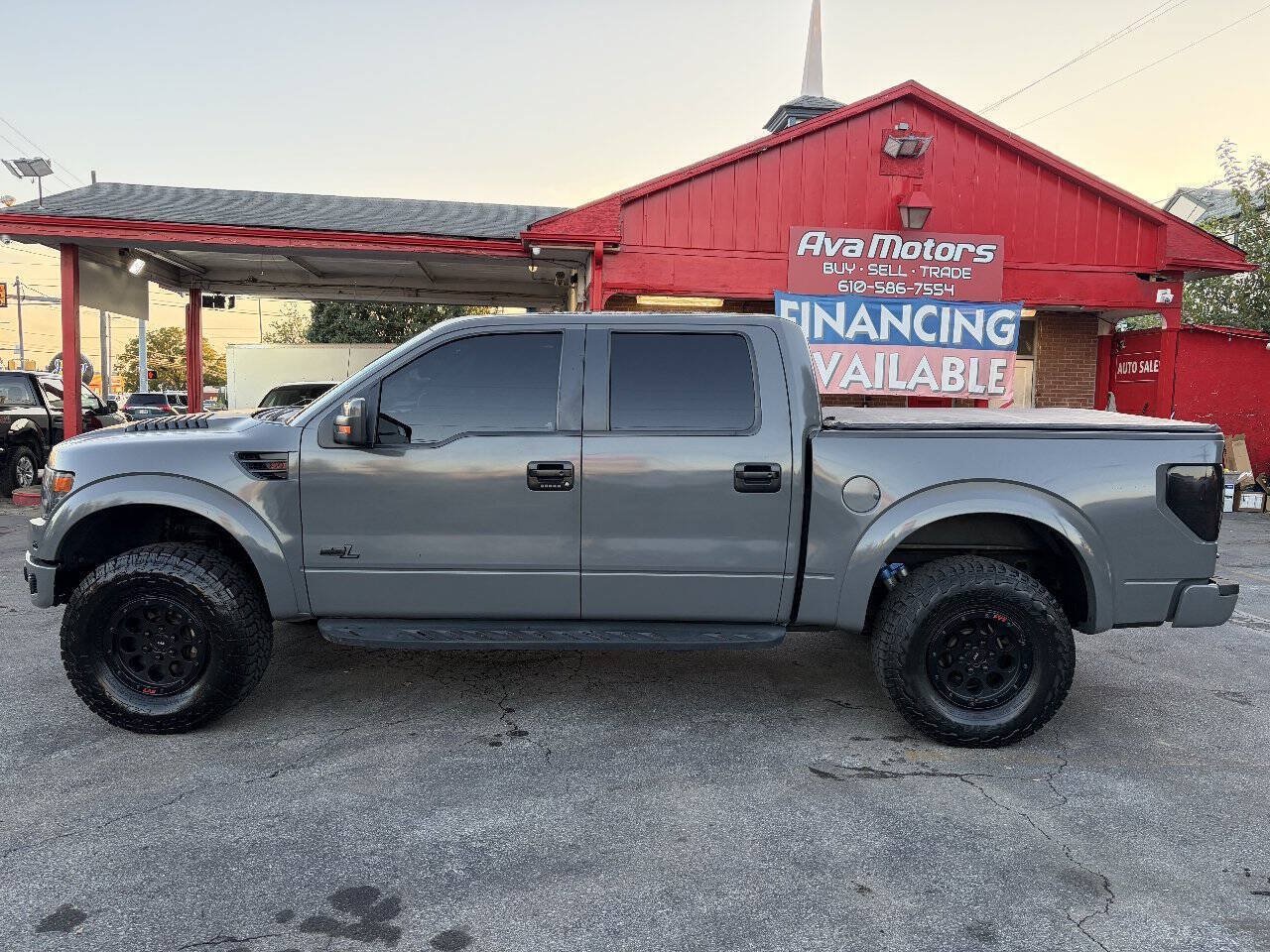 Used 2014 Ford F150 Raptor w/ Equipment Group 801A Luxury AWD/4WD image 7