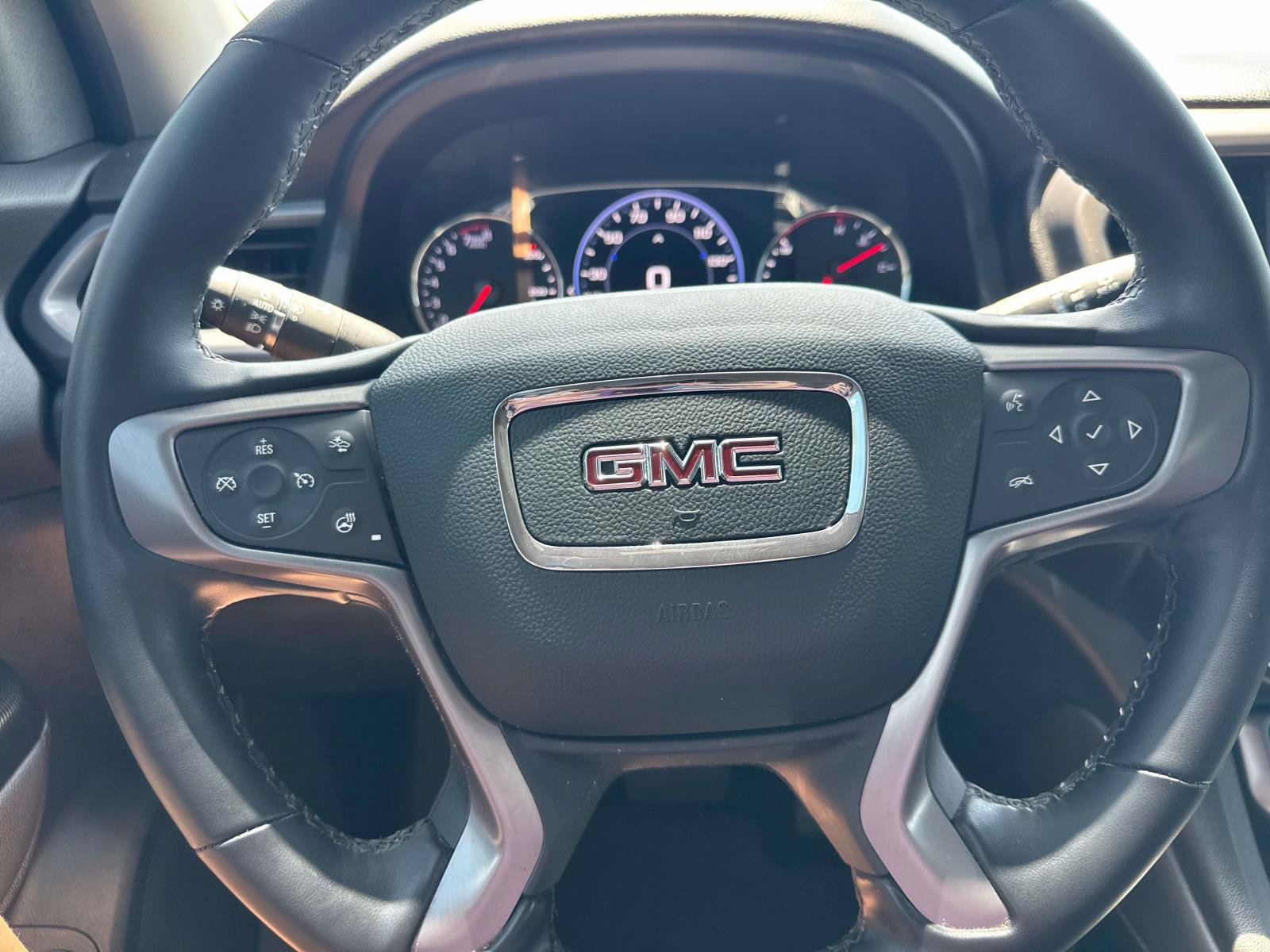 Used 2023 GMC Acadia AT4 w/ Technology Package AWD/4WD image 23