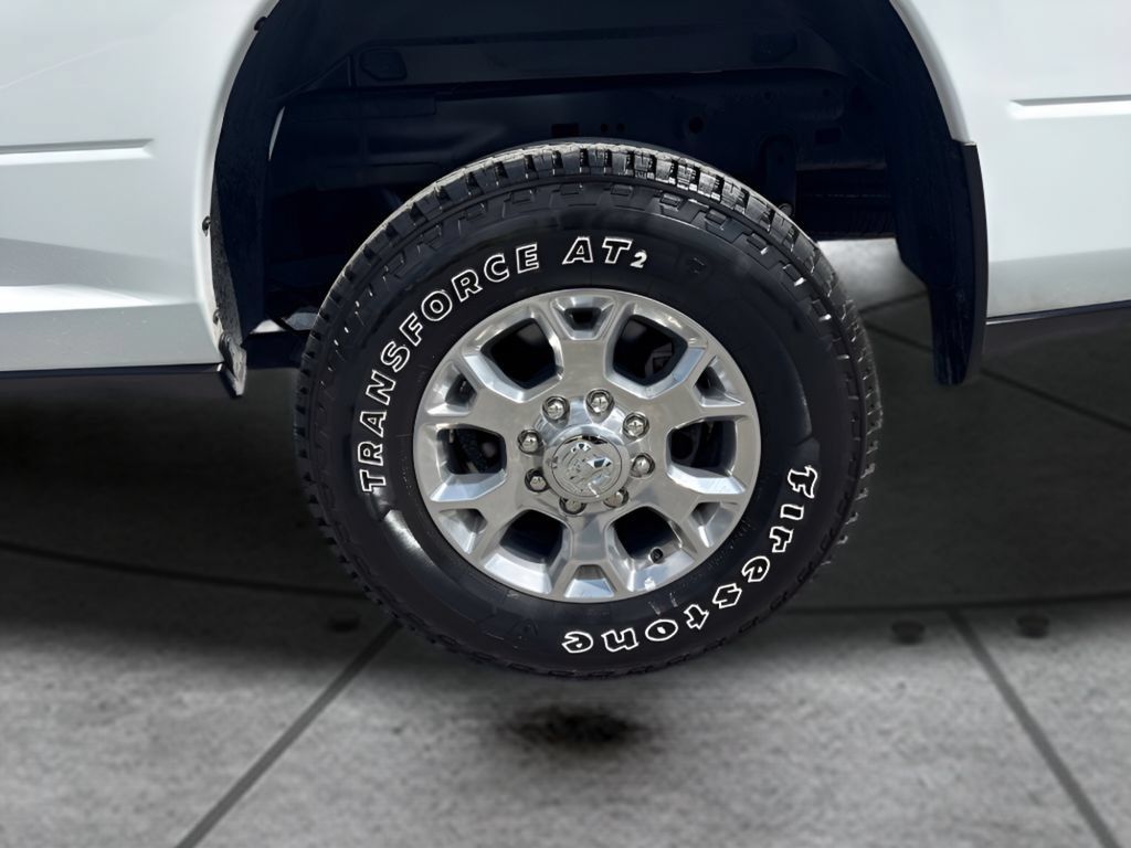 Used 2024 RAM 2500 Laramie AWD/4WD image 29