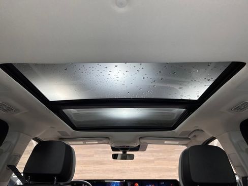 Used 2025 Lincoln Navigator L Reserve AWD/4WD image 15