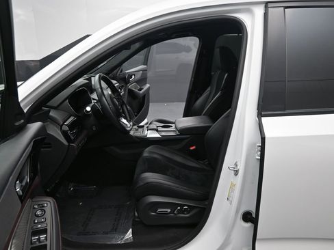 Used 2023 Acura MDX A-Spec AWD/4WD image 10