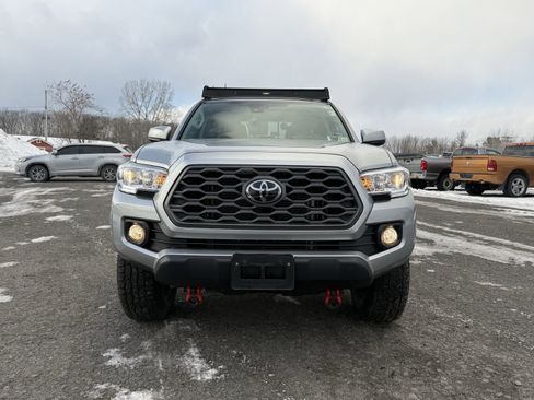 Used 2023 Toyota Tacoma SR5 image 9