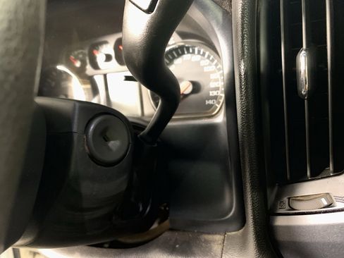 Used 2019 Chevrolet Silverado 2500 W/T image 16