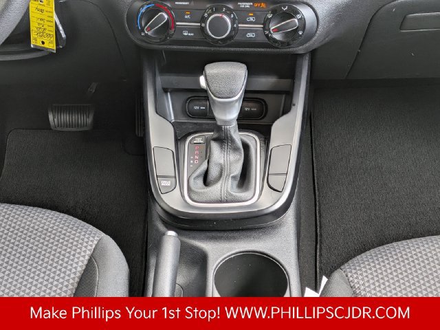 Used 2022 Kia Soul LX FWD image 17